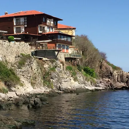 Maison Disa